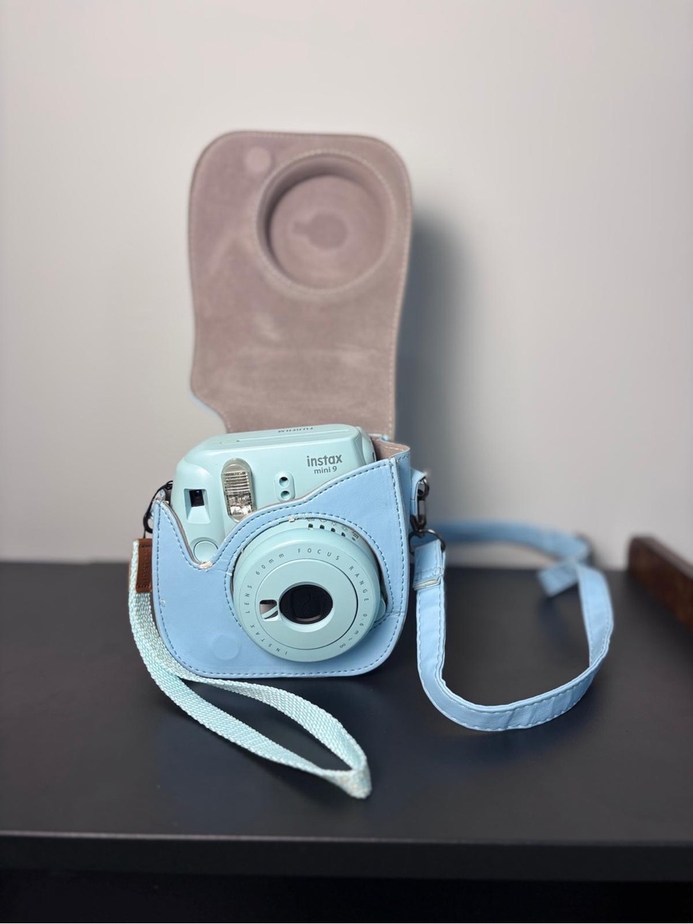 Fujifilm instax mini 9 Instant Camera in Light Blue with Matching Case and Strap